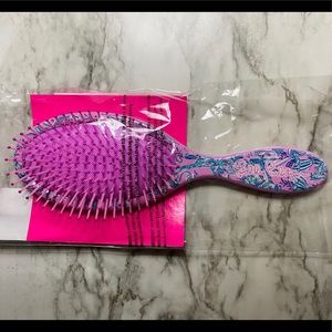 *NEW* Lilly Pulitzer GWP Hair Brush